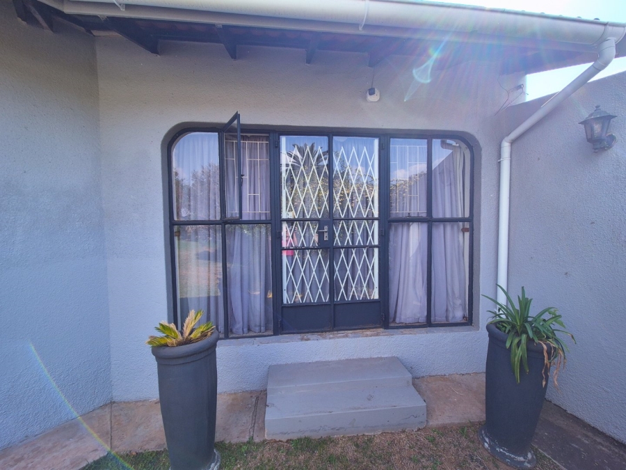 4 Bedroom Property for Sale in Vaalpark Free State